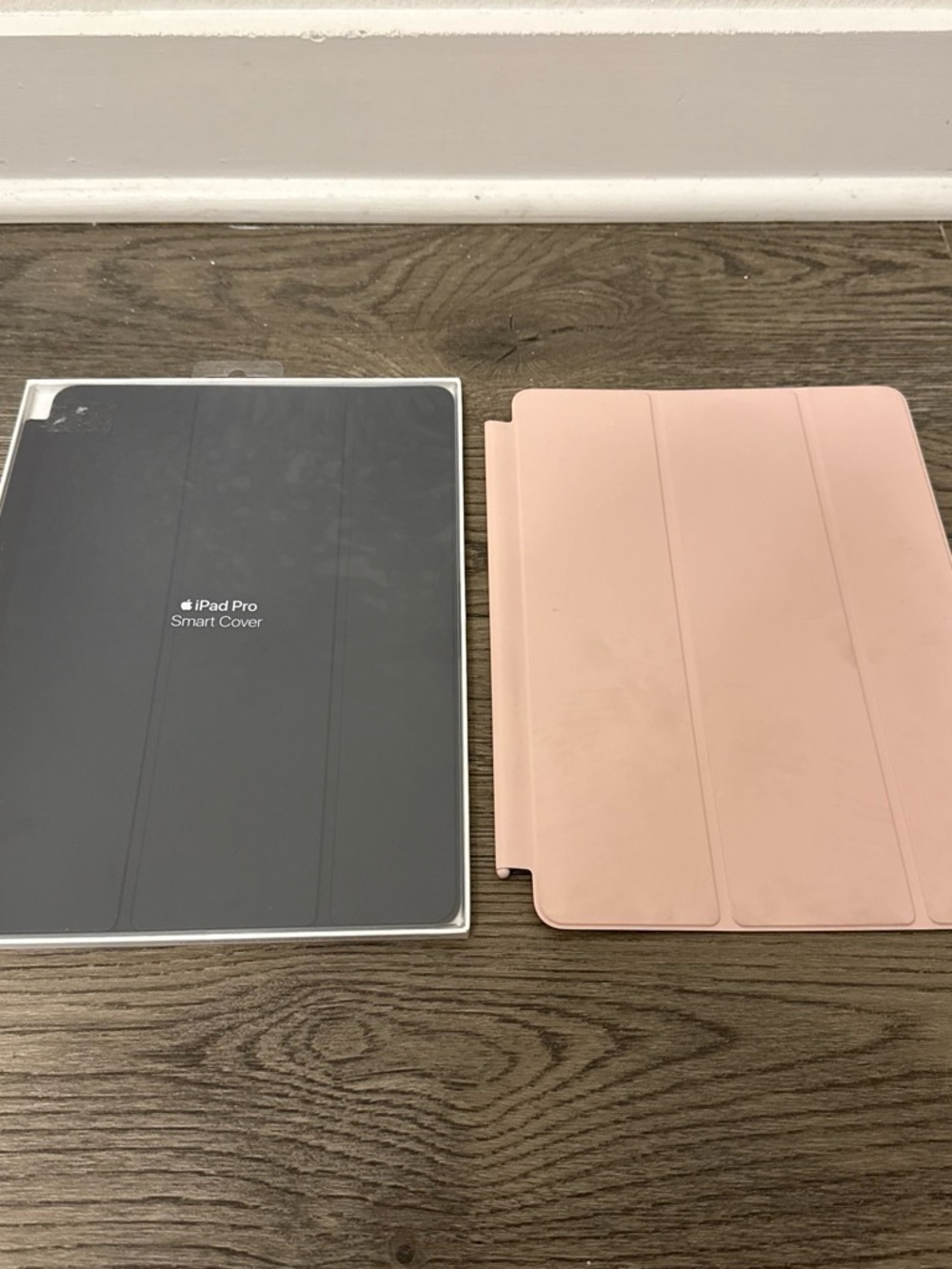 NWT Apple iPad Pro Smart Cover Bundle- Pink & Black (10.5-inches)